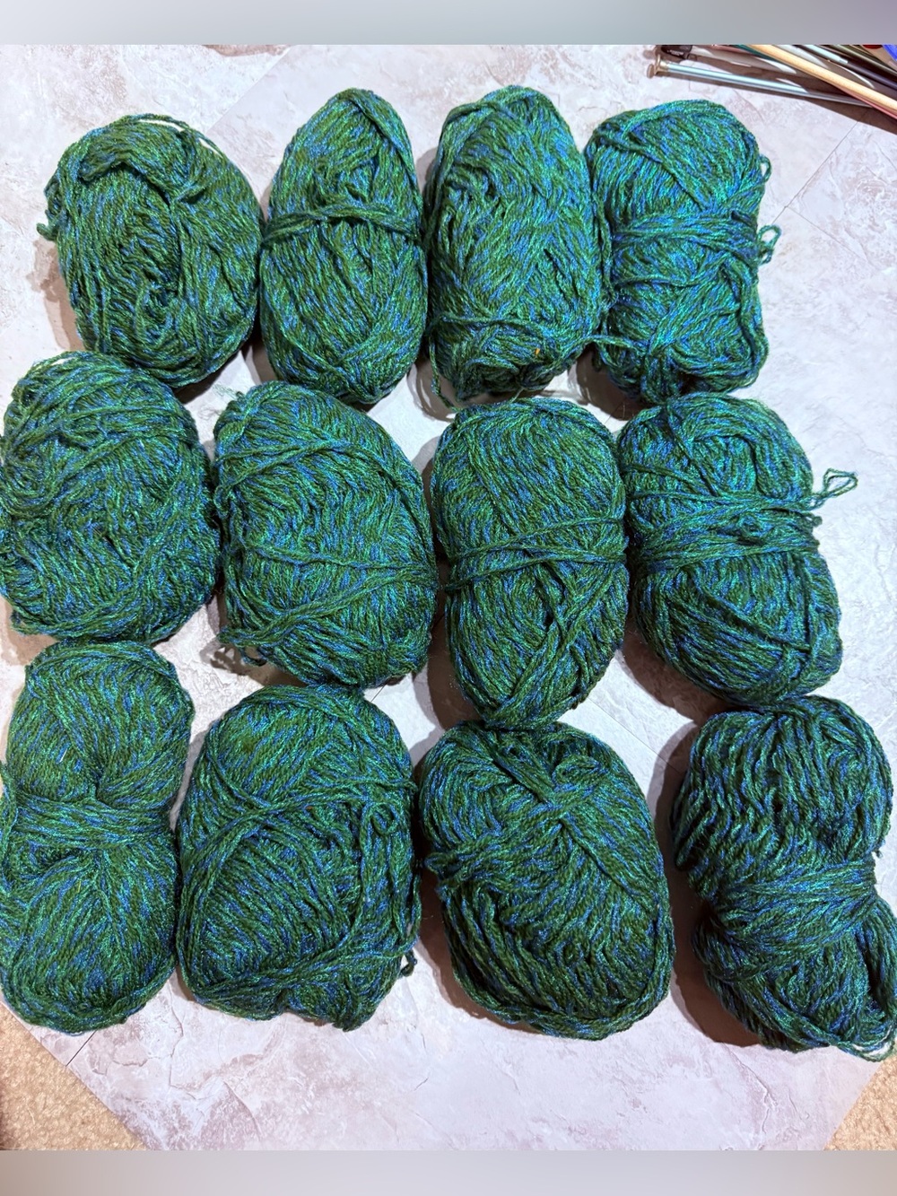 Lot of 12 Emerald Green & Royal Blue Marled Yarn Cakes – Soft Green  Wool Blend